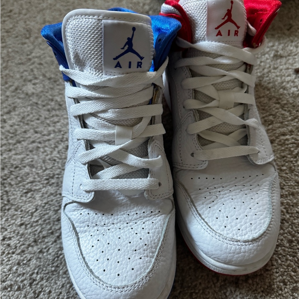 nike air jordan 1 mid se gs 85